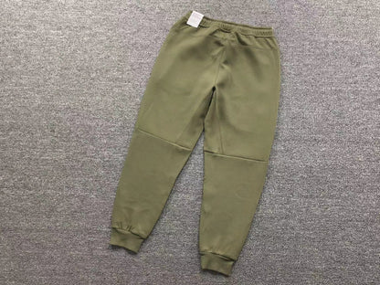 nike-tech-fleece-tracksuit-green-5_d4ead825-Drip Store Argentina