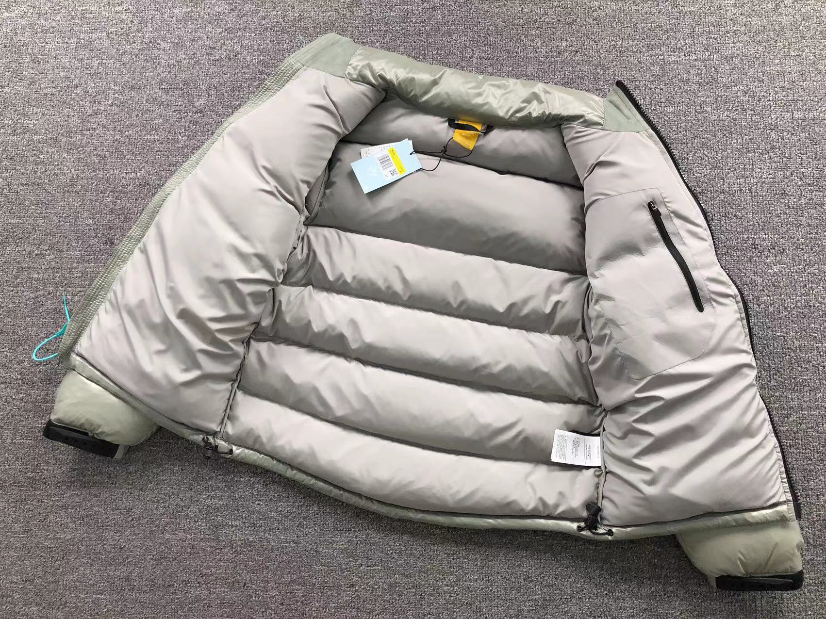 nike-x-nocta-sunset-puffer-jacket-mica-green-16-Drip Store Argentina