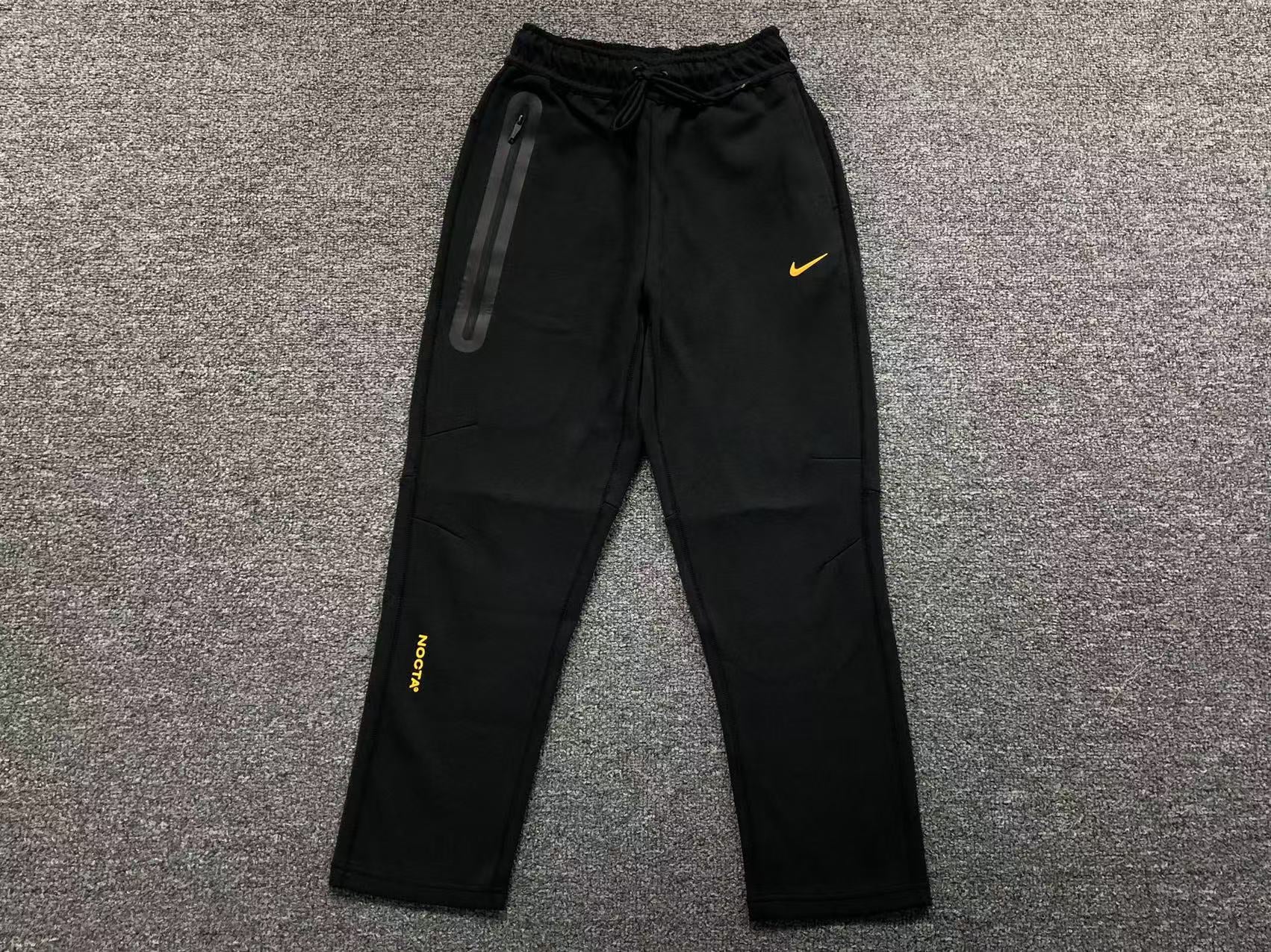 nike-x-nocta-tech-fleece-tracksuit-black-3-Drip Store Argentina