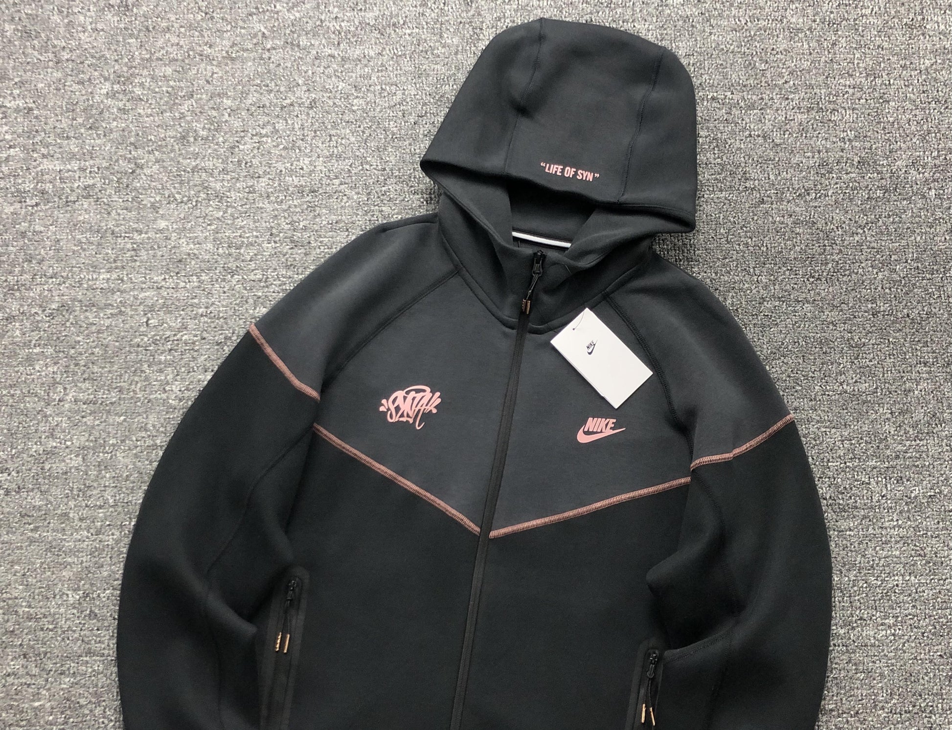 nike-x-syna-world-tech-fleece-tracksuit-black-13-Drip Store Argentina