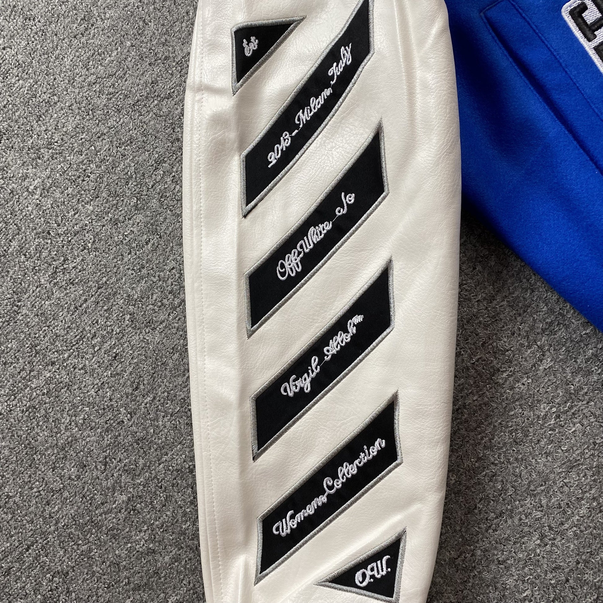 off-white-logo-applique-varsity-jacket-royal-7-Drip Store Argentina