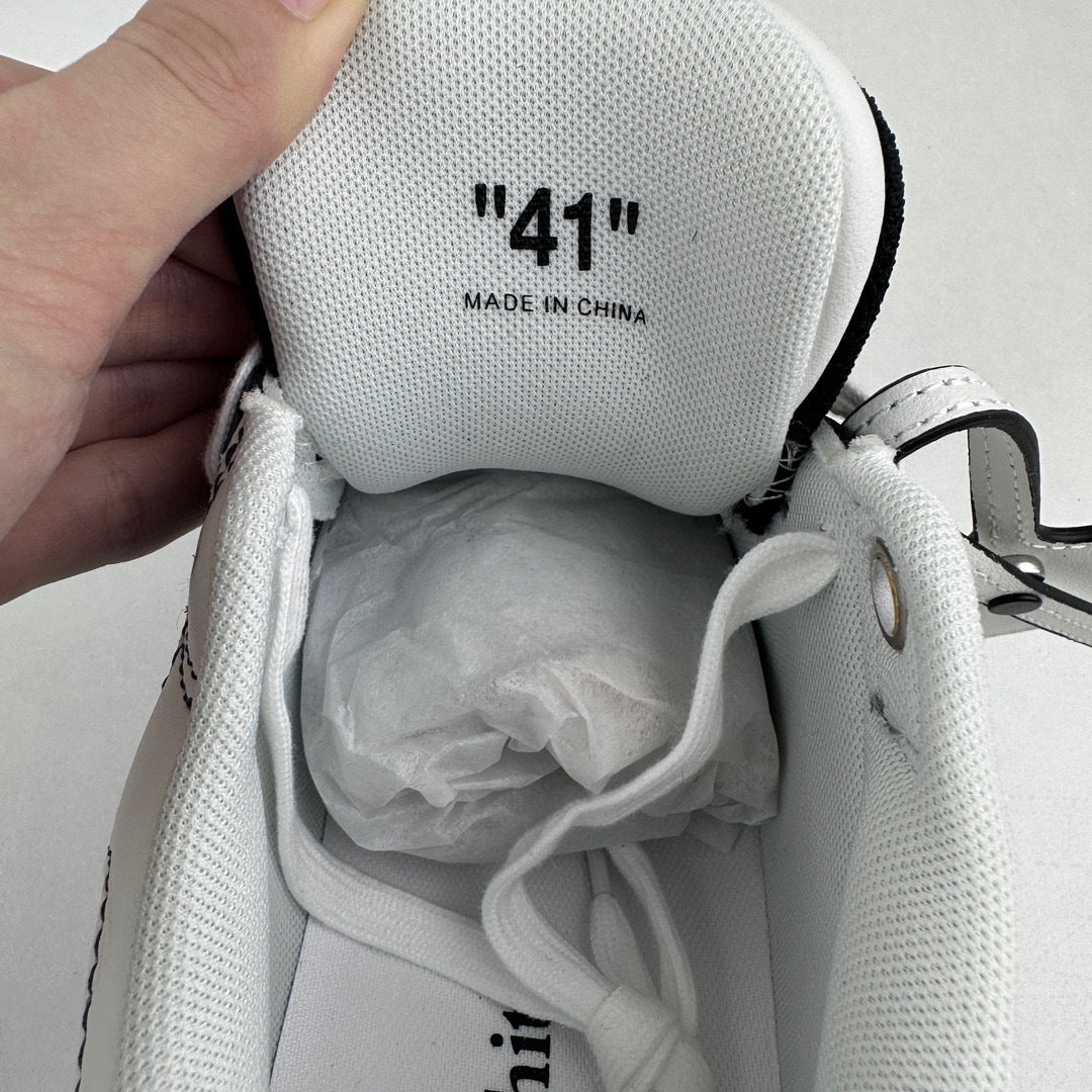 Off White Out Of Office White Black