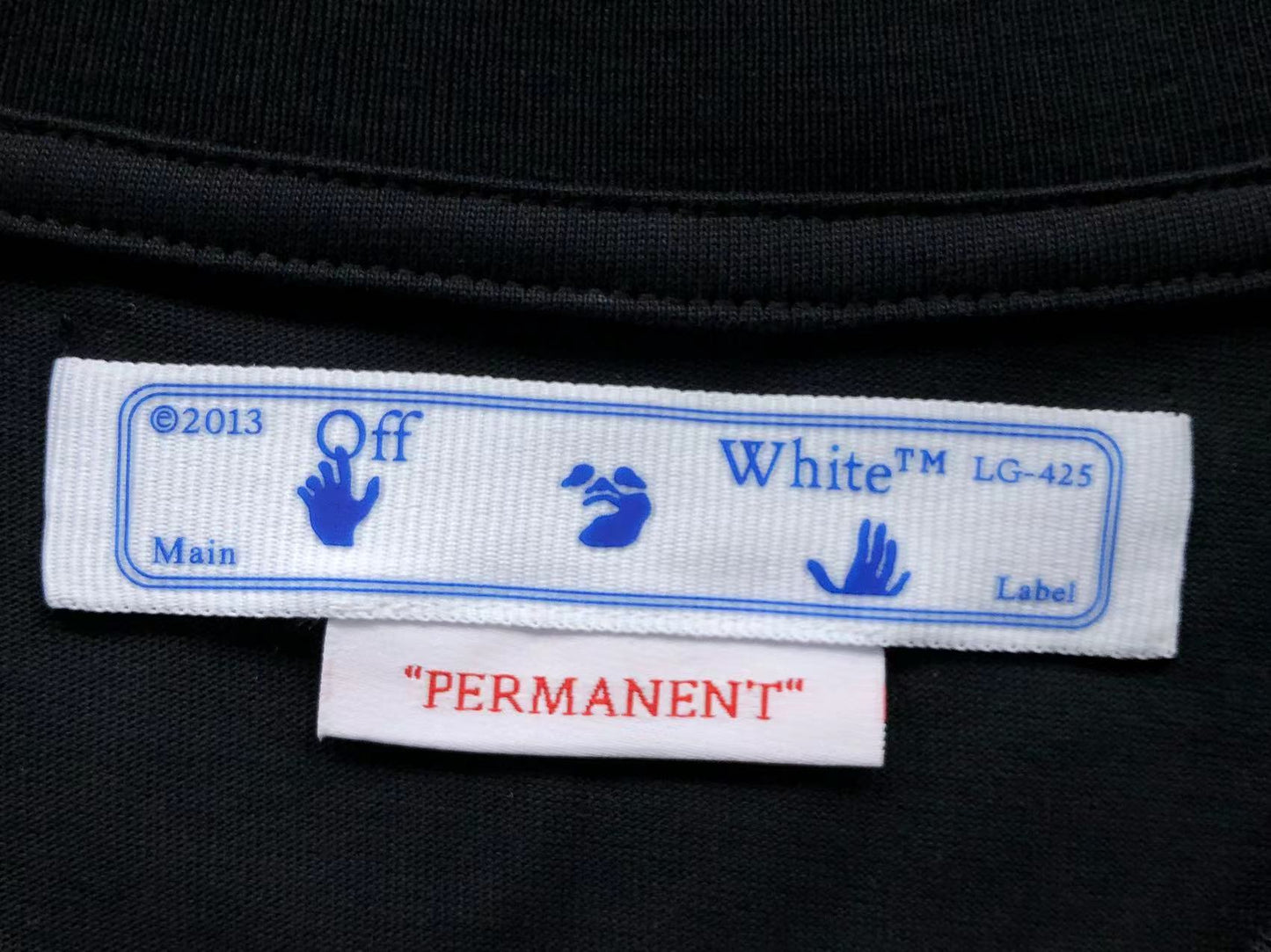 off-white-rubber-diagonal-tee-black-5-Drip Store Argentina