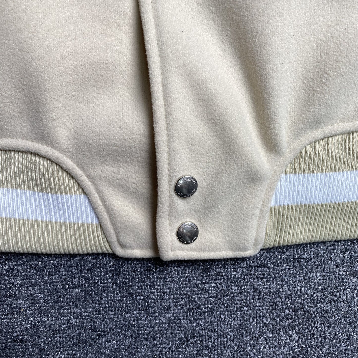 off-white-wo-thunderbolt-varsity-jacket-neutrals-9-Drip Store Argentina
