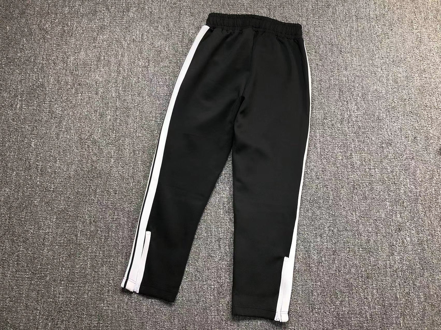 palm-angels-classic-track-pants-black-3-Drip Store Argentina