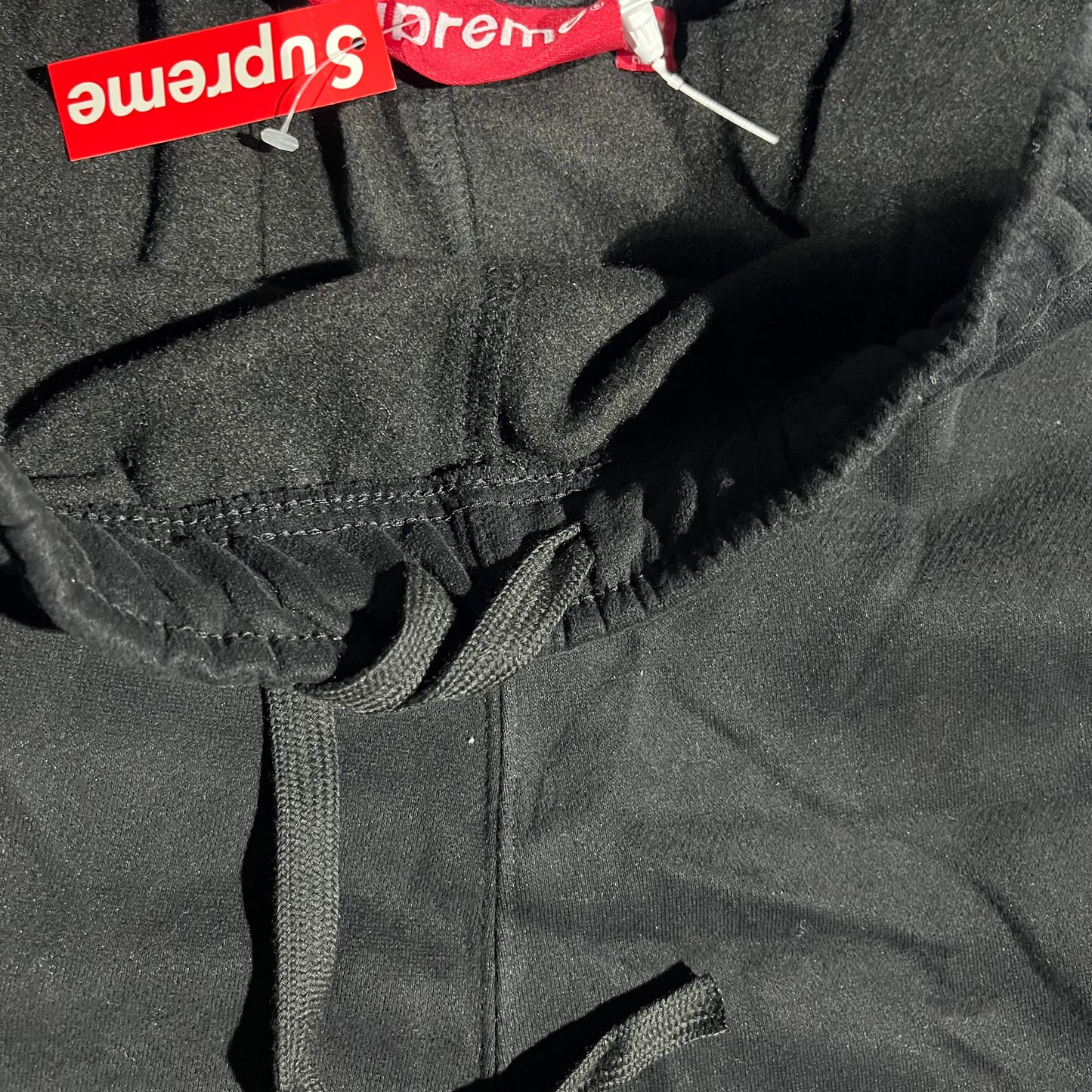 Pantalón Supreme Satin Applique Negro M-L