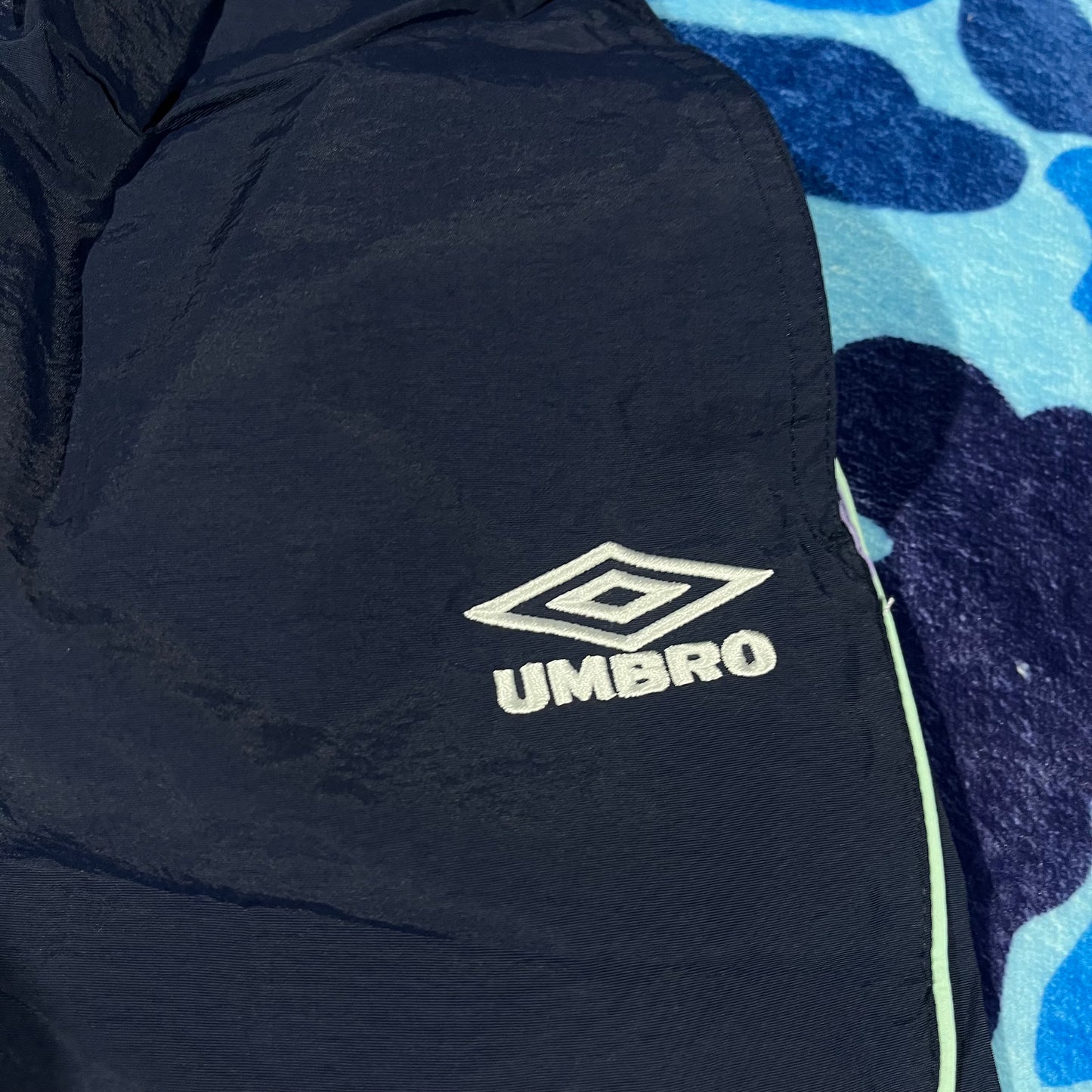 Conjunto Supreme X Umbro Azul L