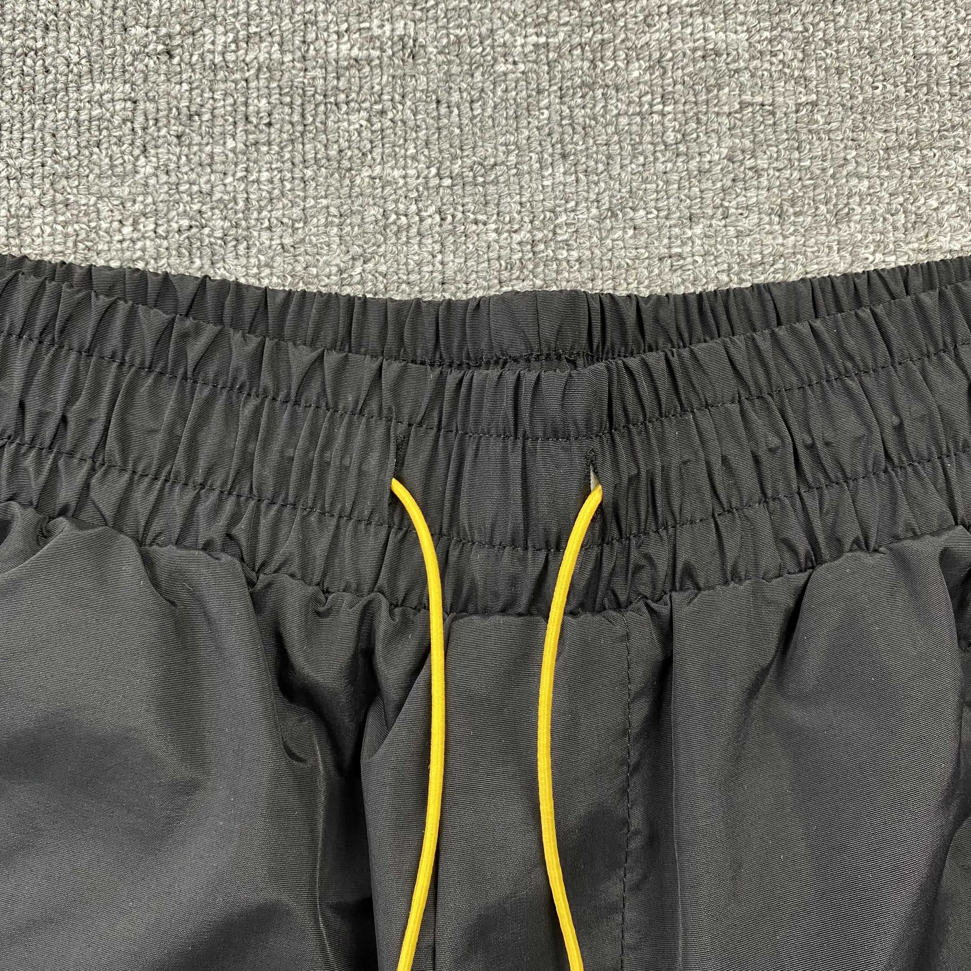 rhude-rh-logo-shorts-black-7-Drip Store Argentina