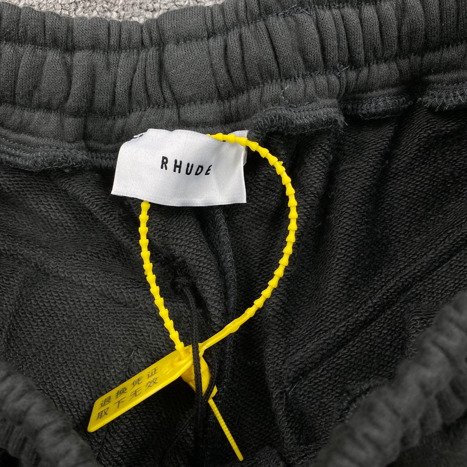 RHUDE SHORTS BLACK-Drip Store Argentina