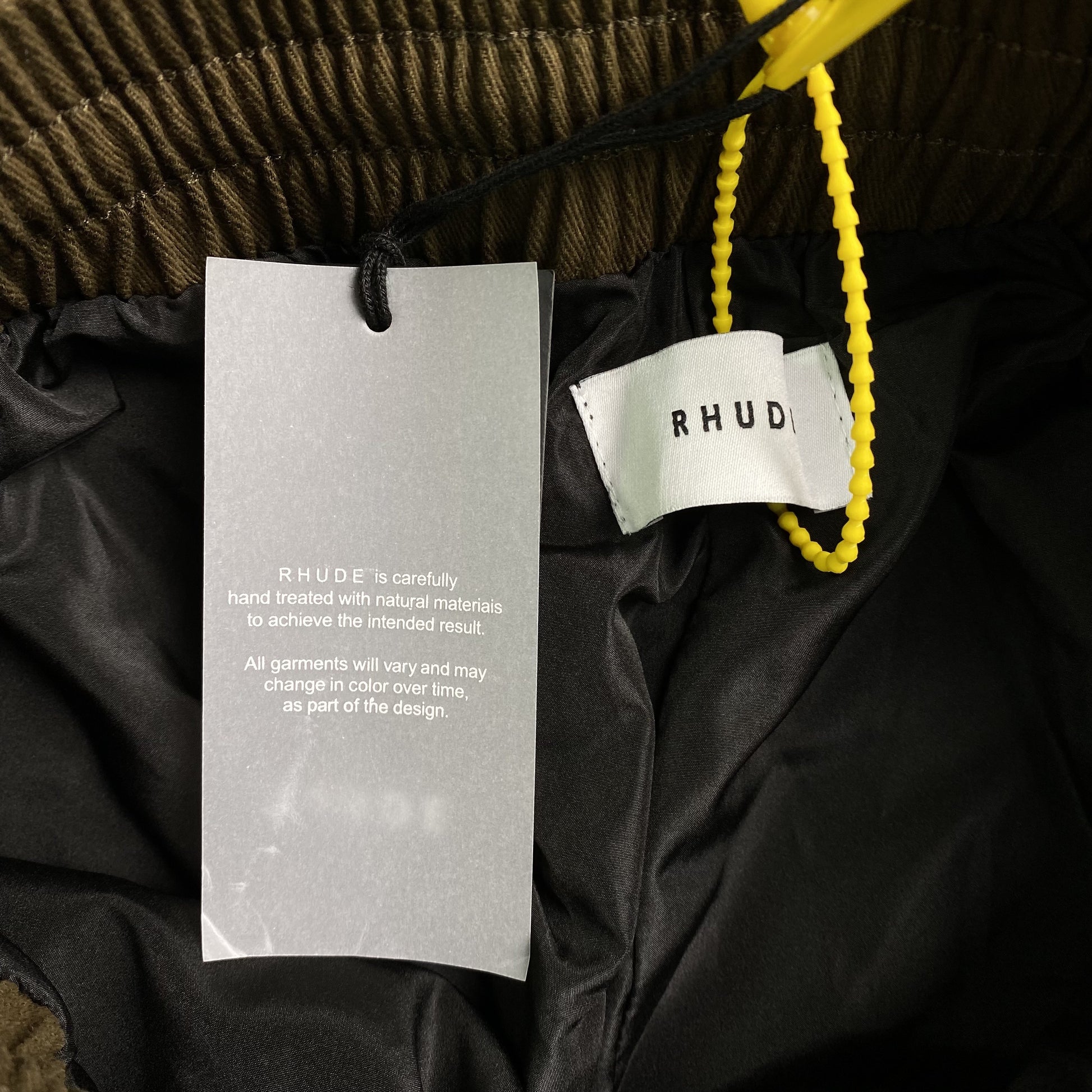 rhude-x-lamborghini-shorts-brown-8-Drip Store Argentina