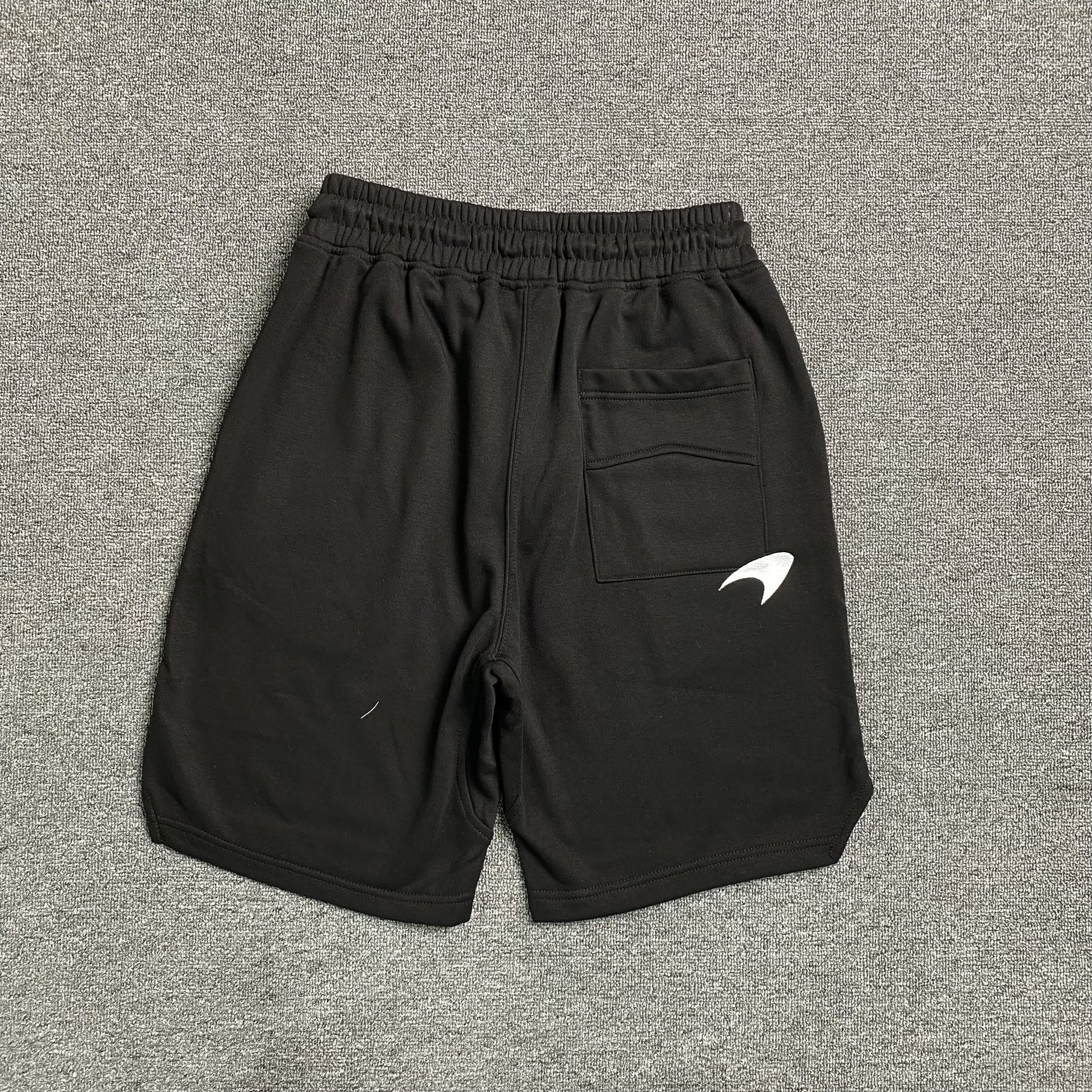 rhude-x-mclaren-shorts-black-4-Drip Store Argentina