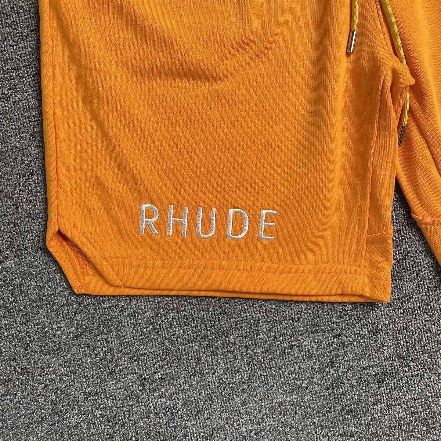 rhude-x-mclaren-shorts-orange-3-Drip Store Argentina