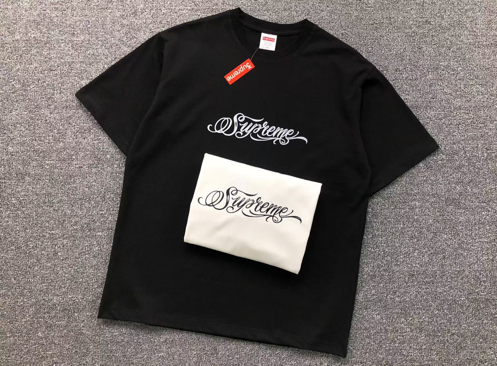 SUPREME BLACK SCRIPT TEE BLACK-Drip Store Argentina