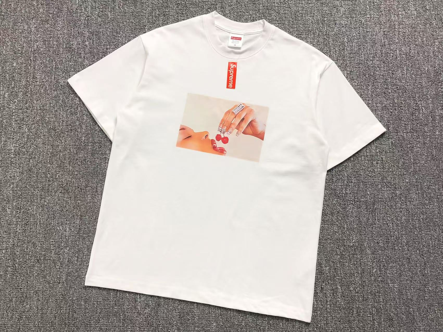 SUPREME CHERRIES TEE WHITE-Drip Store Argentina