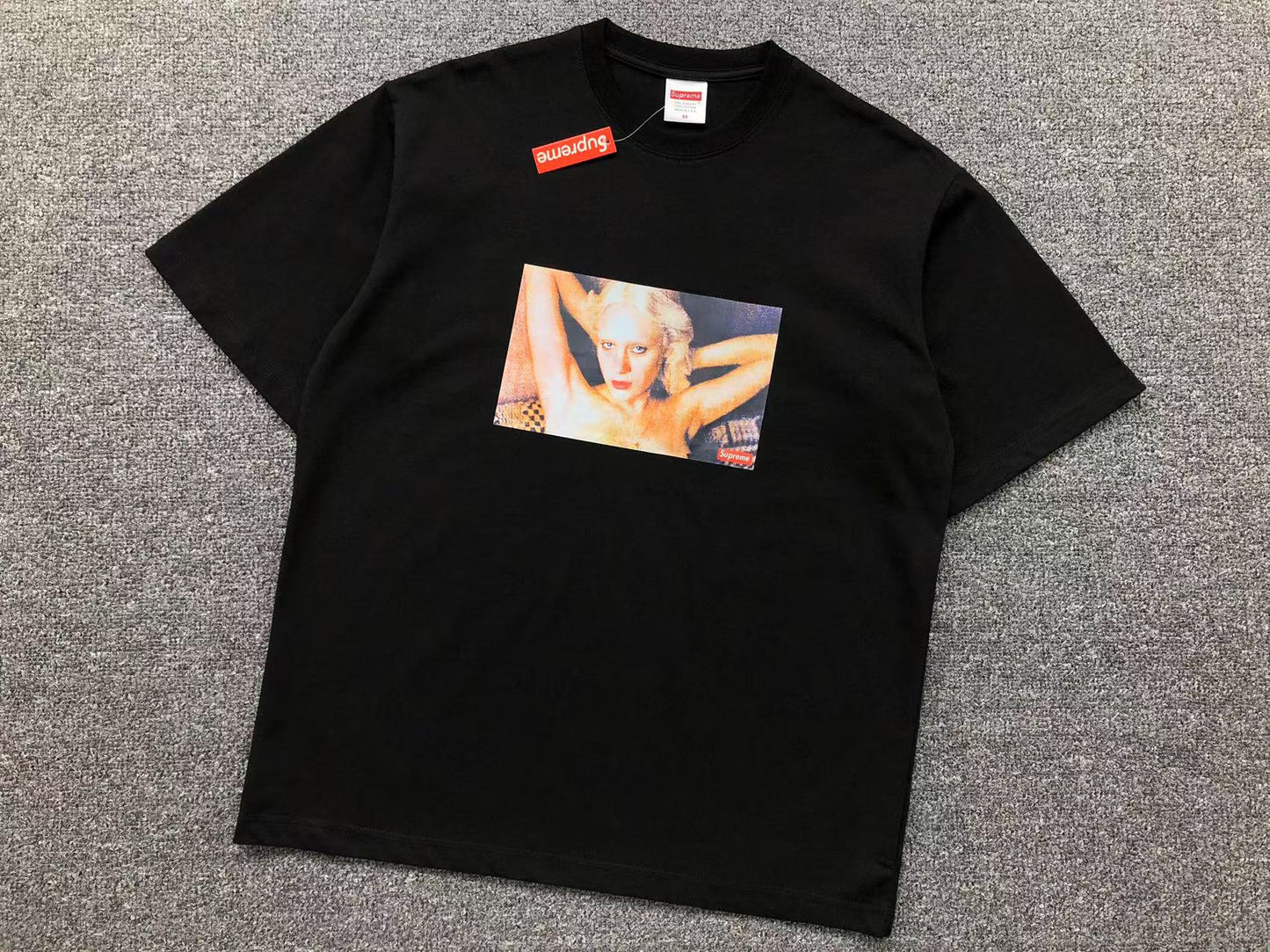 supreme-gummo-dot-tee-black-3-Drip Store Argentina