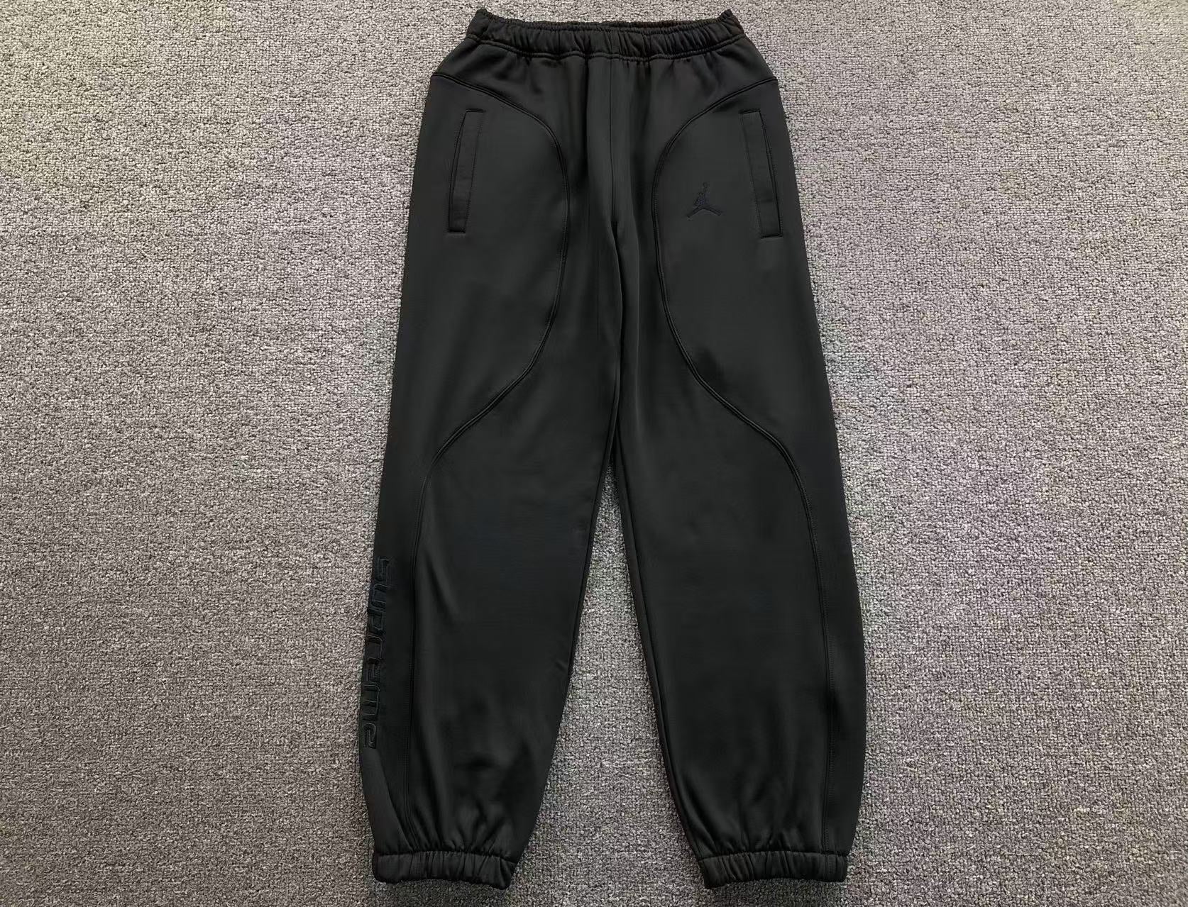 supreme-jordan-tricot-track-pants-black-Drip Store Argentina