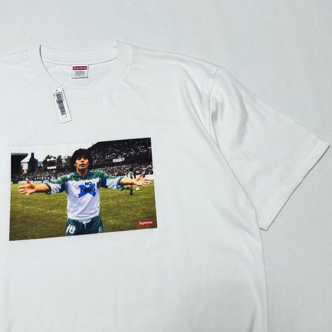 supreme-maradona-tee-white-3-Drip Store Argentina