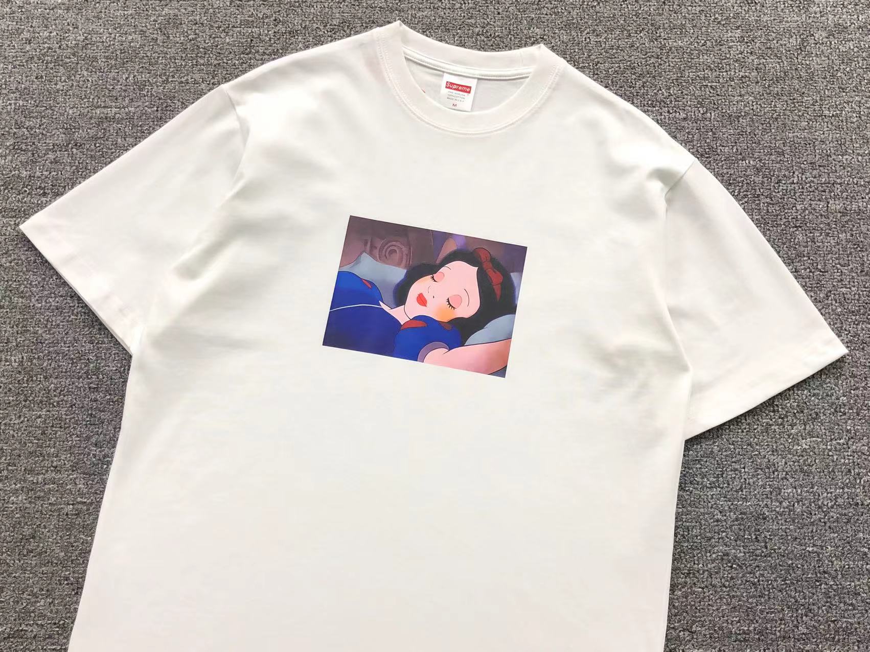 supreme-snow-white-tee-white-6-Drip Store Argentina