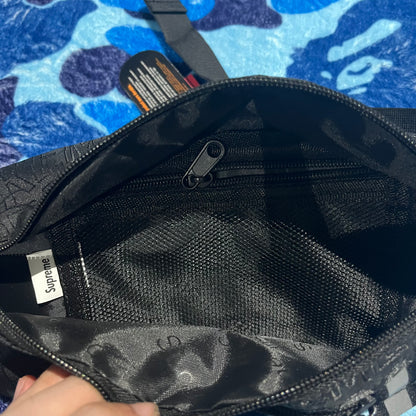 supreme-waist-bag-ss19-black-5-Drip Store Argentina