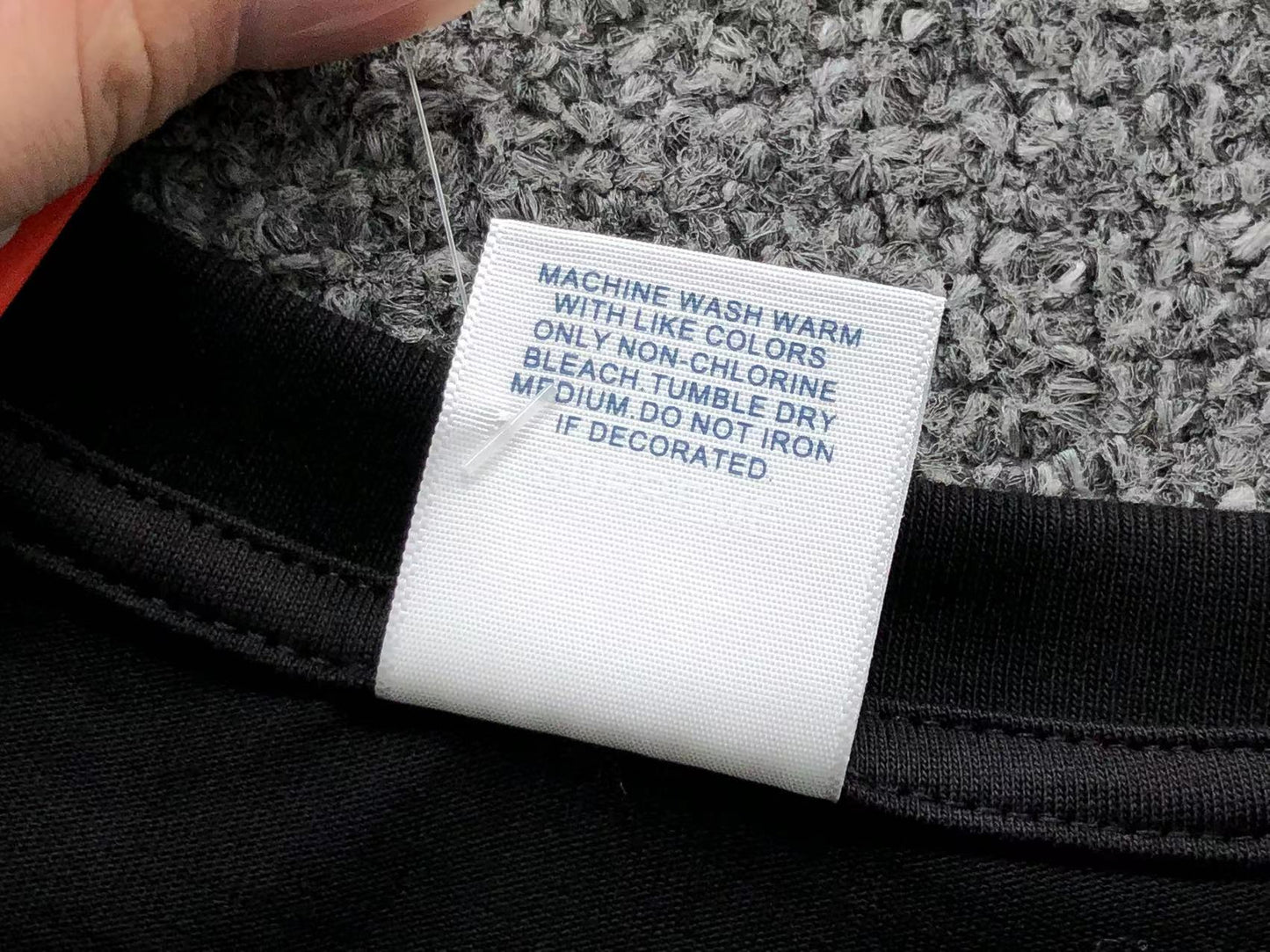 supreme-x-mont-blanc-tee-black-8-Drip Store Argentina