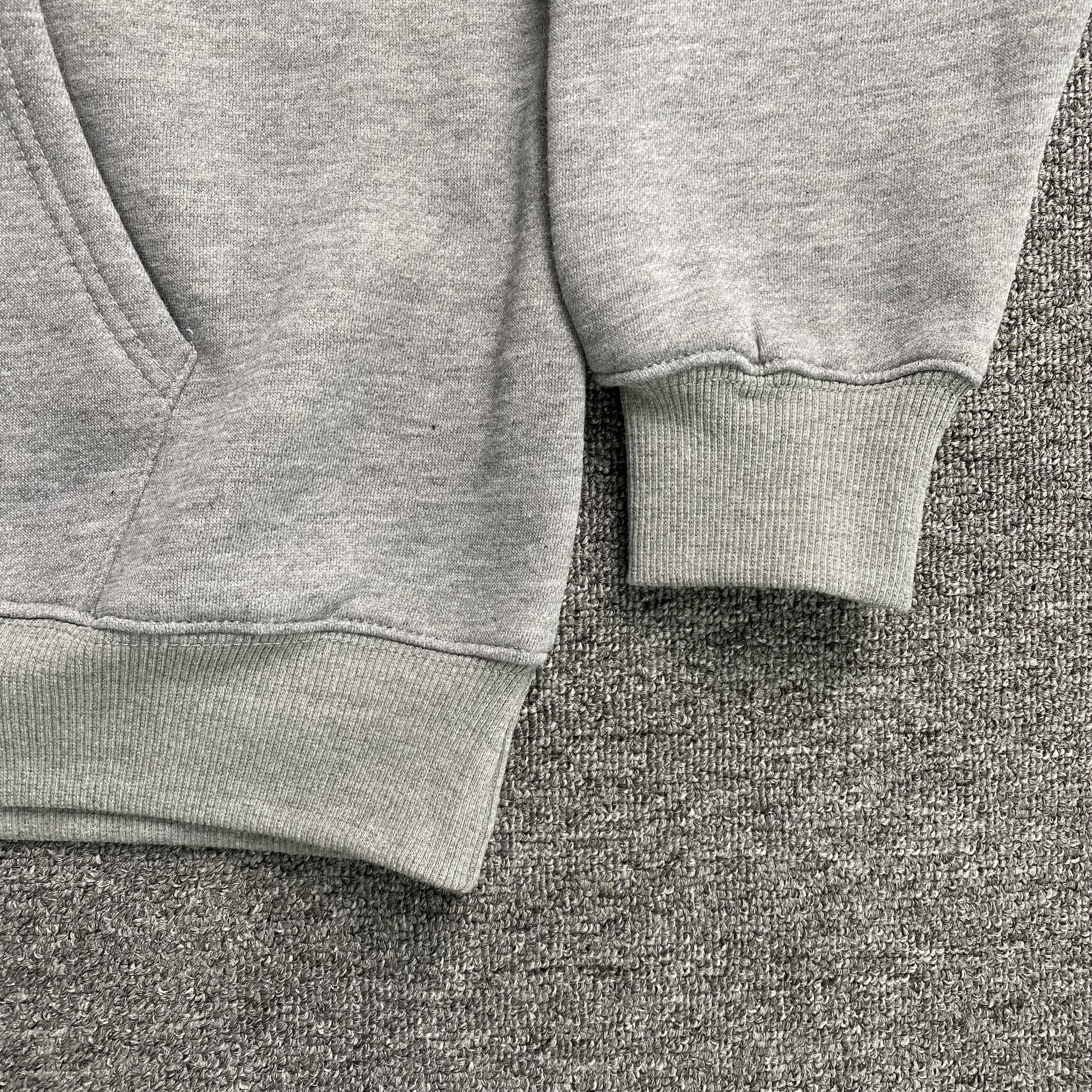 syna-world-syna-logo-hoodie-grey-4-Drip Store Argentina