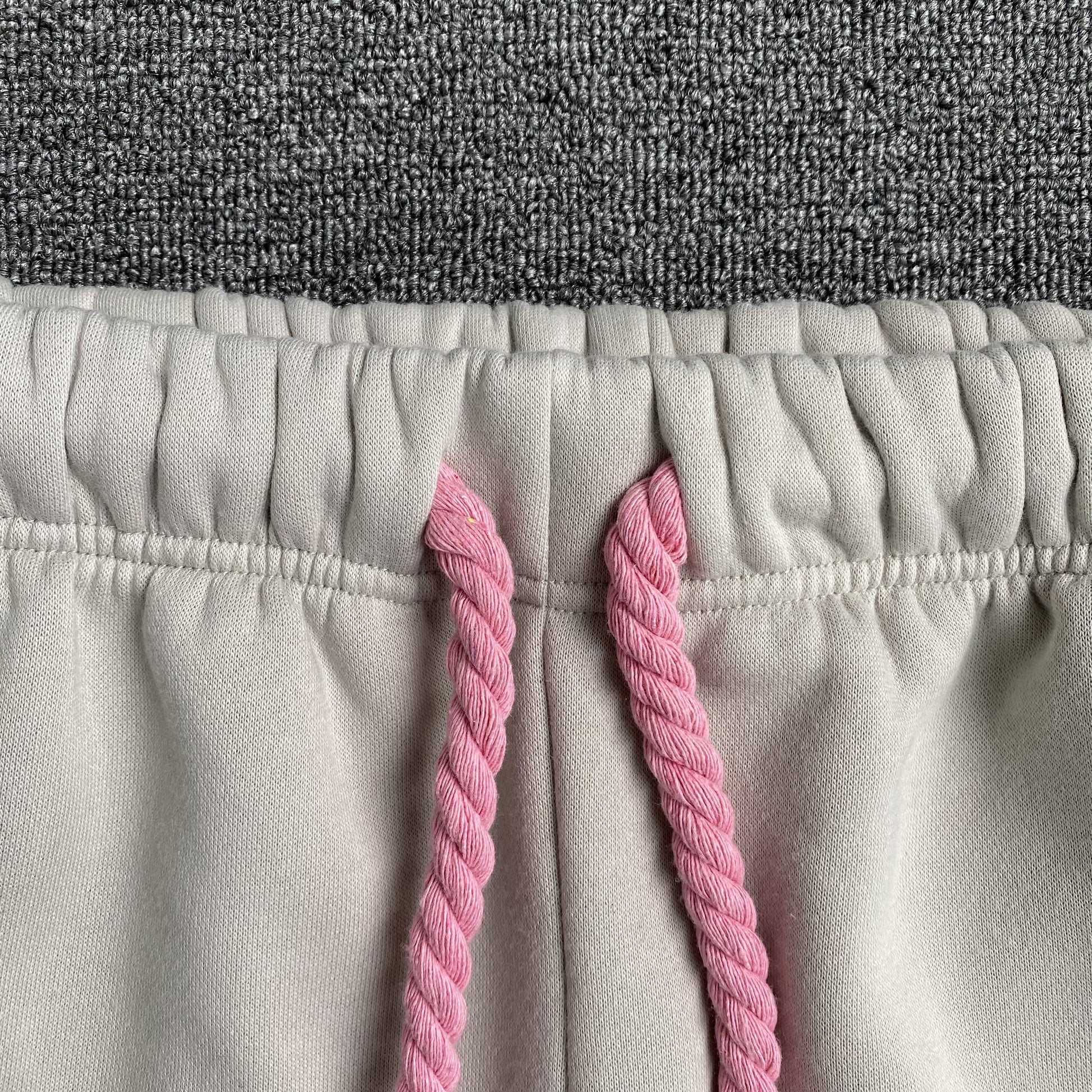 SYNA WORLD SYNA LOGO PANTS GREY PINK-Drip Store Argentina