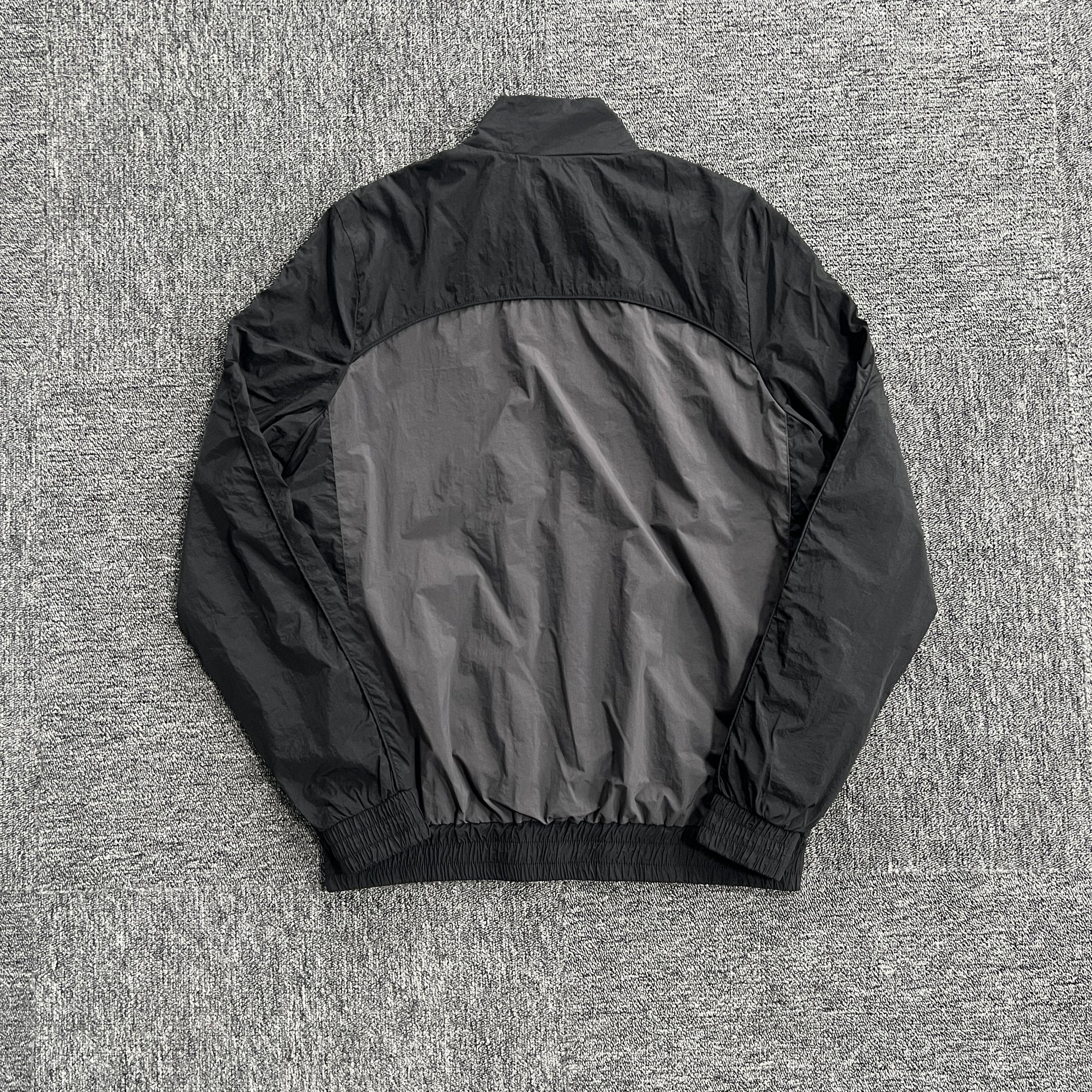 syna-world-syna-logo-shell-jacket-black-2_f65c3cf9-Drip Store Argentina