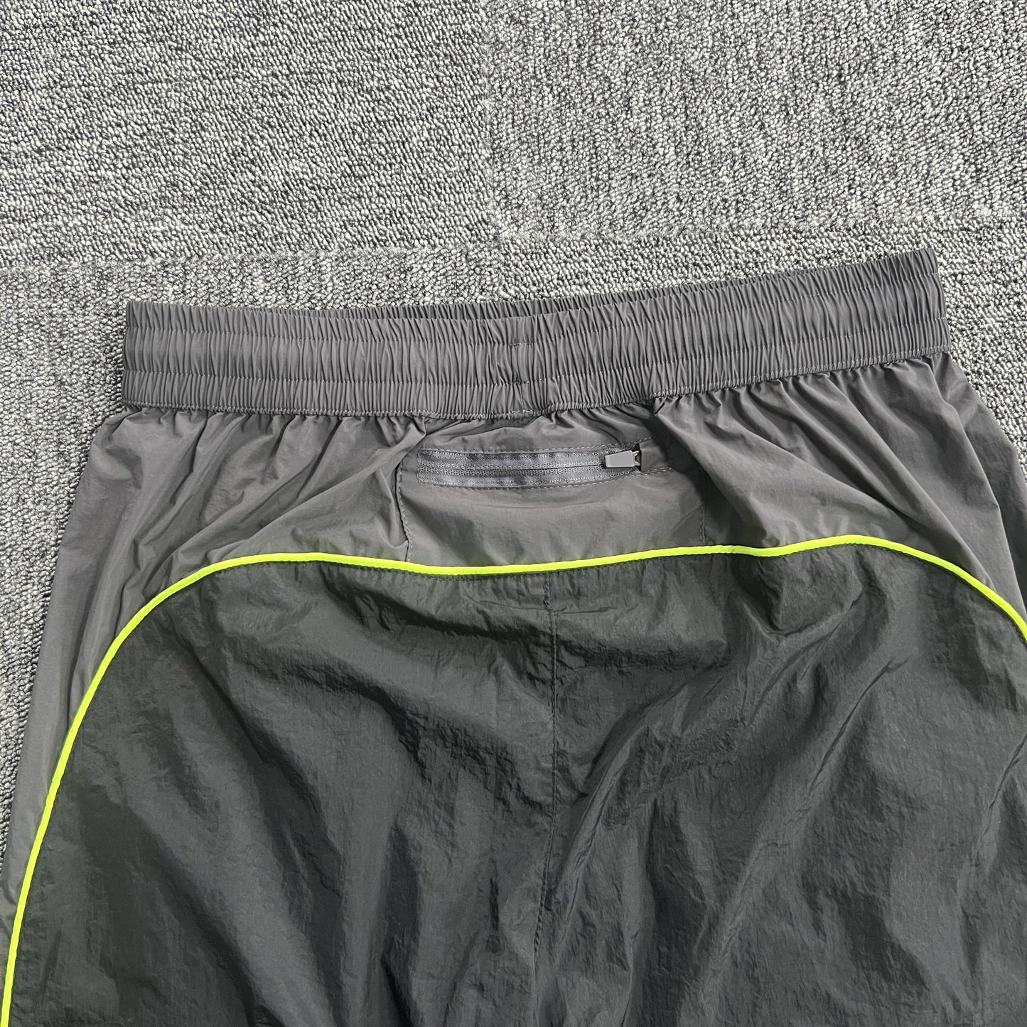 syna-world-syna-logo-shell-pants-black-4-Drip Store Argentina