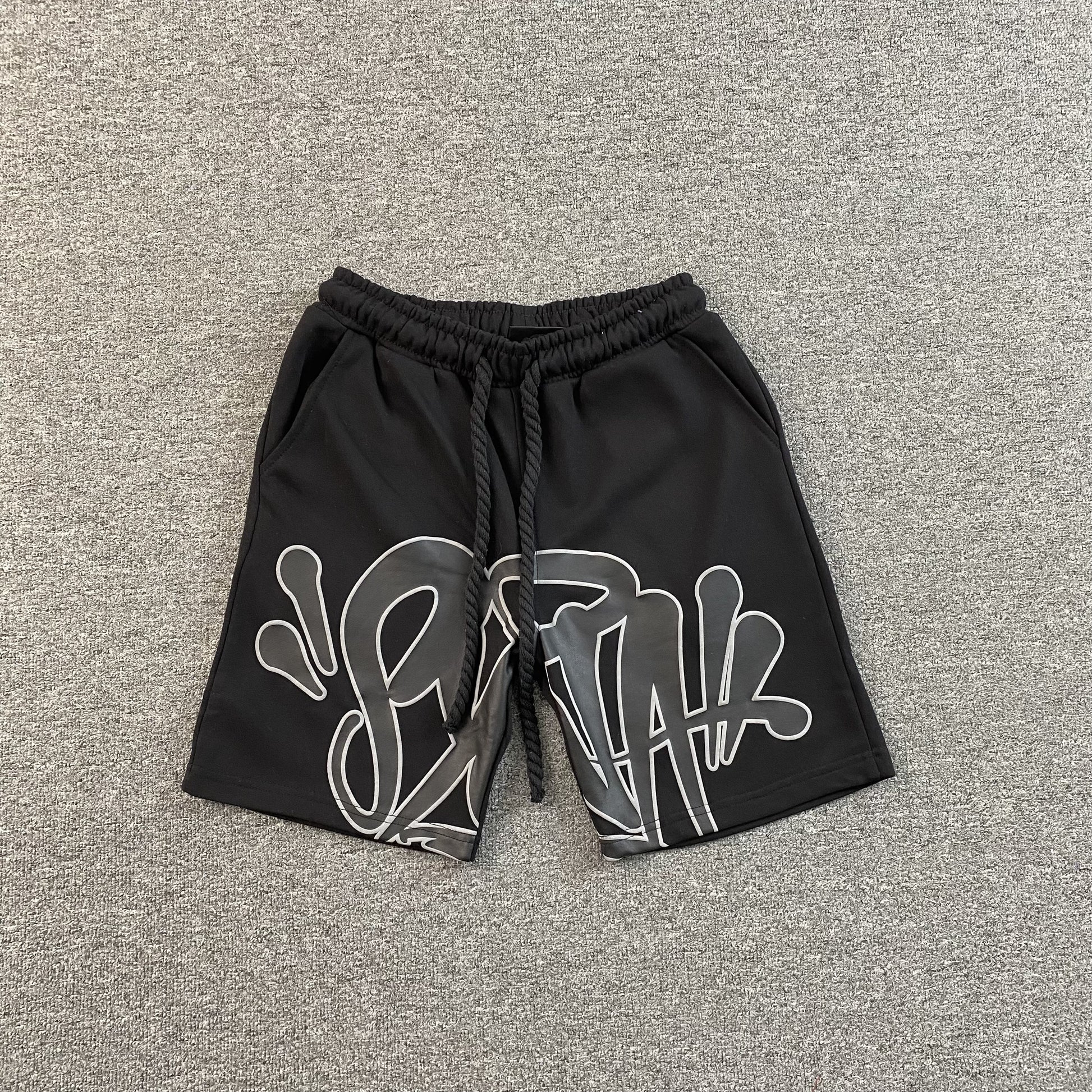 syna-world-syna-logo-t-shirtshort-set-black-3-Drip Store Argentina