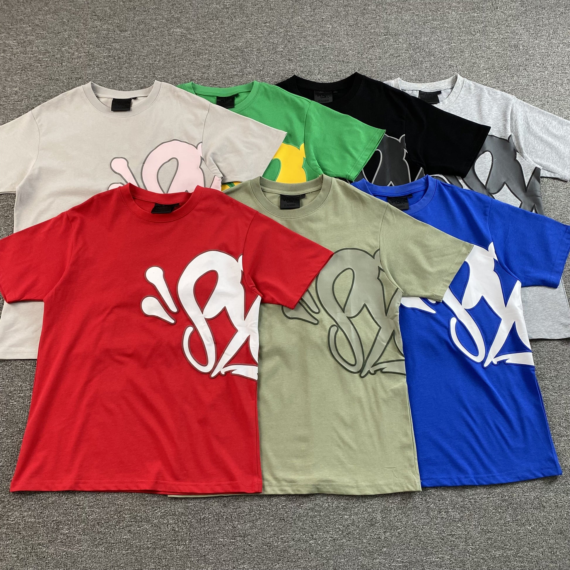 syna-world-syna-logo-tee-grey-pink-7-Drip Store Argentina