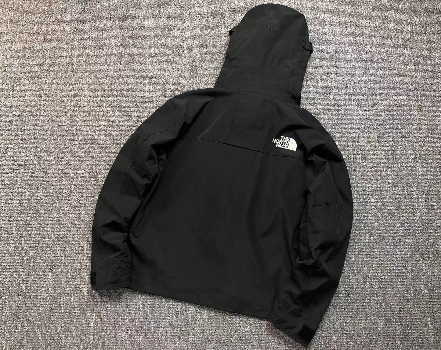 the-north-face-1990-mountain-jacket-goretex-black-2-Drip Store Argentina