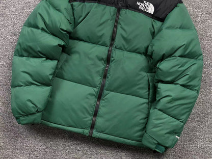 the-north-face-1996-retro-nuptse-700-fill-packable-jacket-green-7-Drip Store Argentina