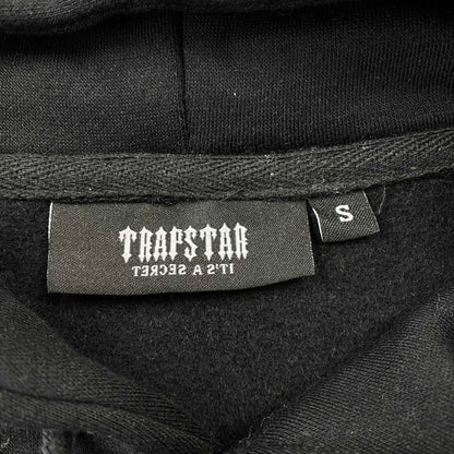 trapstar-chenille-decoded-tracksuit-black-ice-flavours-7-Drip Store Argentina