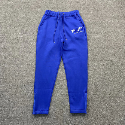 trapstar-chenille-decoded-tracksuit-dazzling-blue-4-Drip Store Argentina