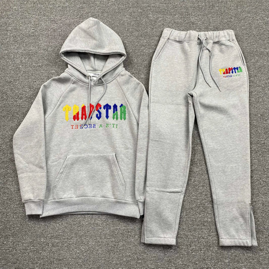 TRAPSTAR CHENILLE DECODED TRACKSUIT GREY CANDY-Drip Store Argentina