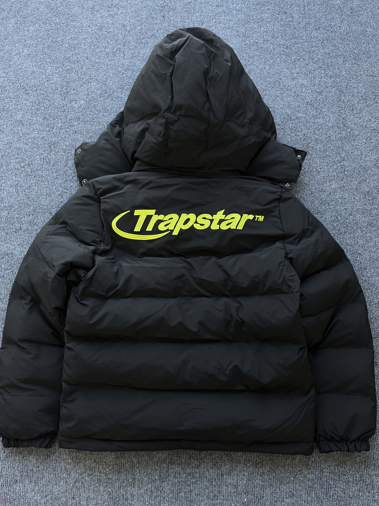 Trapstar Hyperdrive Detachable Hooded Puffer Jacket Black Lime