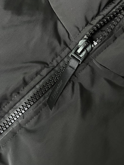 Trapstar Hyperdrive Detachable Hooded Puffer Jacket Triple Black