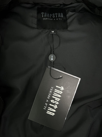 Trapstar Hyperdrive Detachable Hooded Puffer Jacket Triple Black