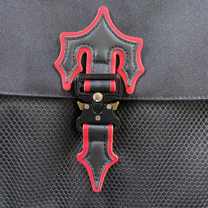 trapstar-irongate-1_0-crossbody-bag-black-red-2-Drip Store Argentina
