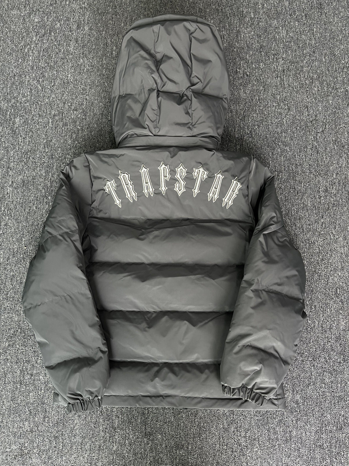 Trapstar Irongate Detachable Hooded Puffer Jacket Grey – Drip 