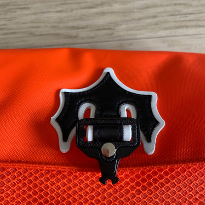 trapstar-irongate-t-crossbody-bag-orange-3-Drip Store Argentina
