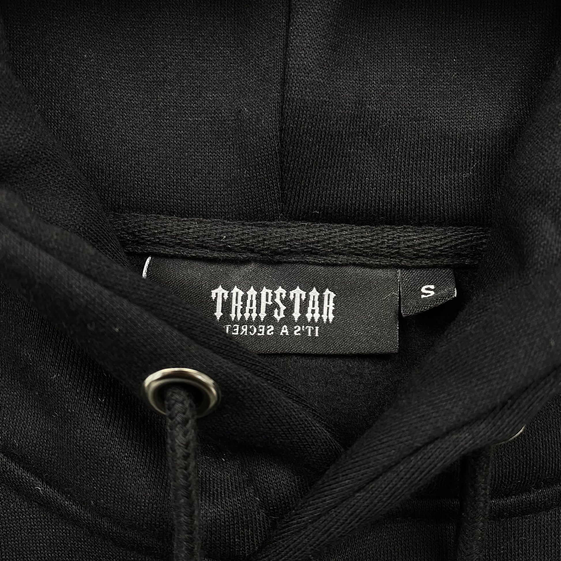 trapstar-shooters-tracksuit-black-blue-9-Drip Store Argentina