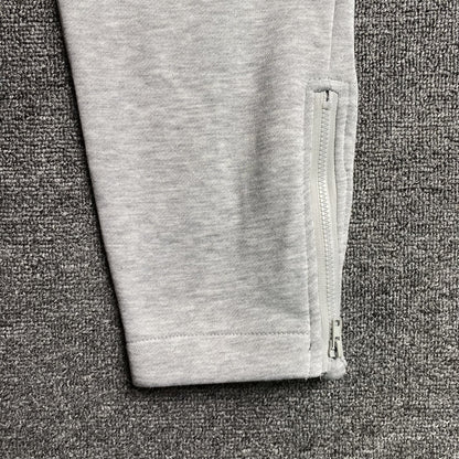 trapstar-shooters-tracksuit-grey-black-8-Drip Store Argentina