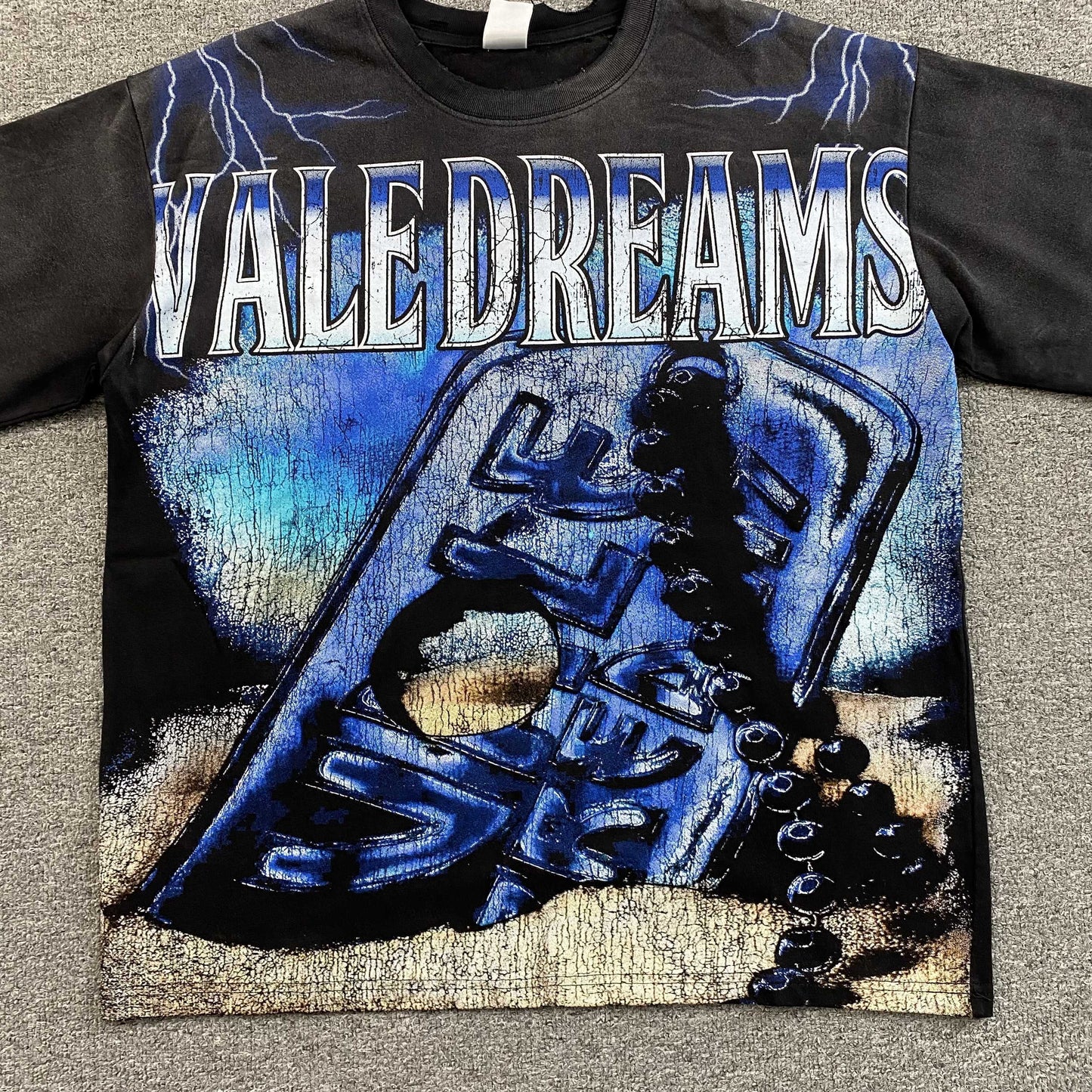 Vale Forever Dog Tag Big Tee Black