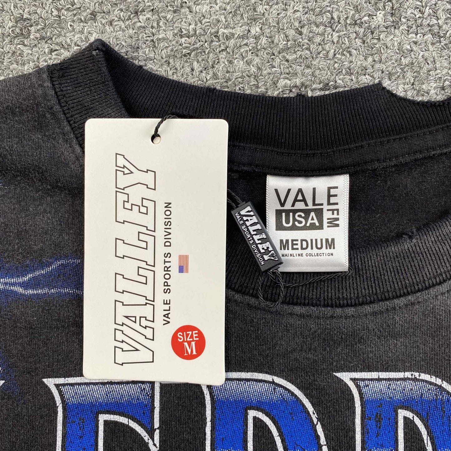 Vale Forever Dog Tag Big Tee Black