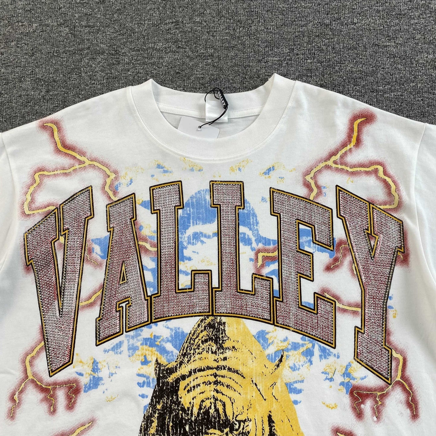 Vale Forever Eye Of The Tiger Bling Tee White