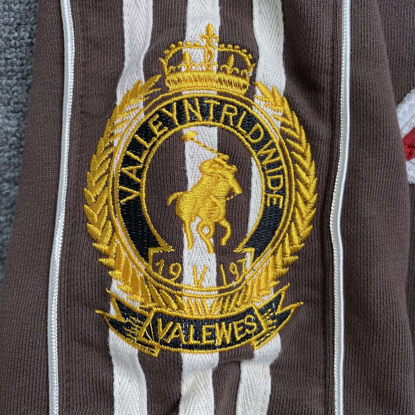 Vale Forever Olympia Berlin Zip Up Brown