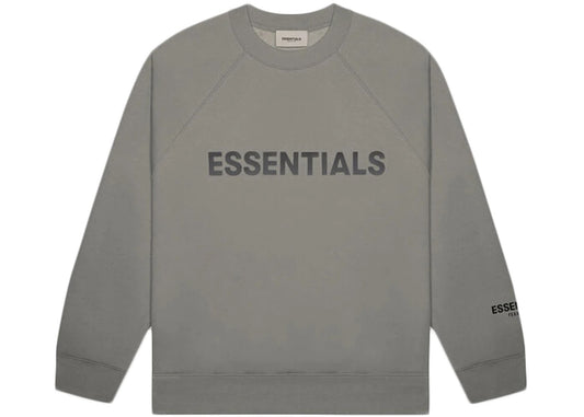 FEAR OF GOD ESSENTIALS CREWNECK APPLIQUE LOGO CEMENT