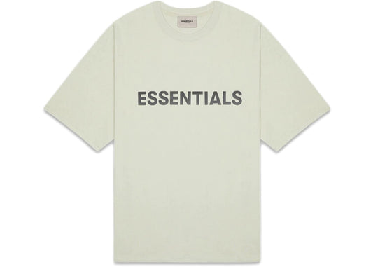 FEAR OF GOD ESSENTIALS BOXY T-SHIRT APPLIQUE LOGO ALFALFA SAGE-Drip Store Argentina