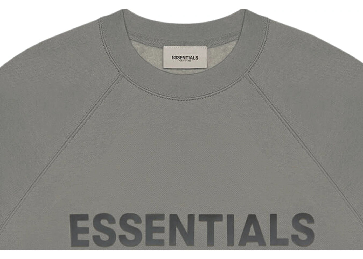 fear-of-god-essentials-crewneck-applique-logo-cement-3-Drip Store Argentina